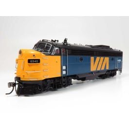 HO FP9A Locomotive DC/DCC (Sound):VIA Rail (no logo on nose): #6540