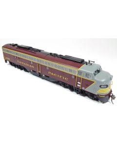 HO EMD E8A (DC/Silent): Canadian Pacific - Early Maroon: #1800