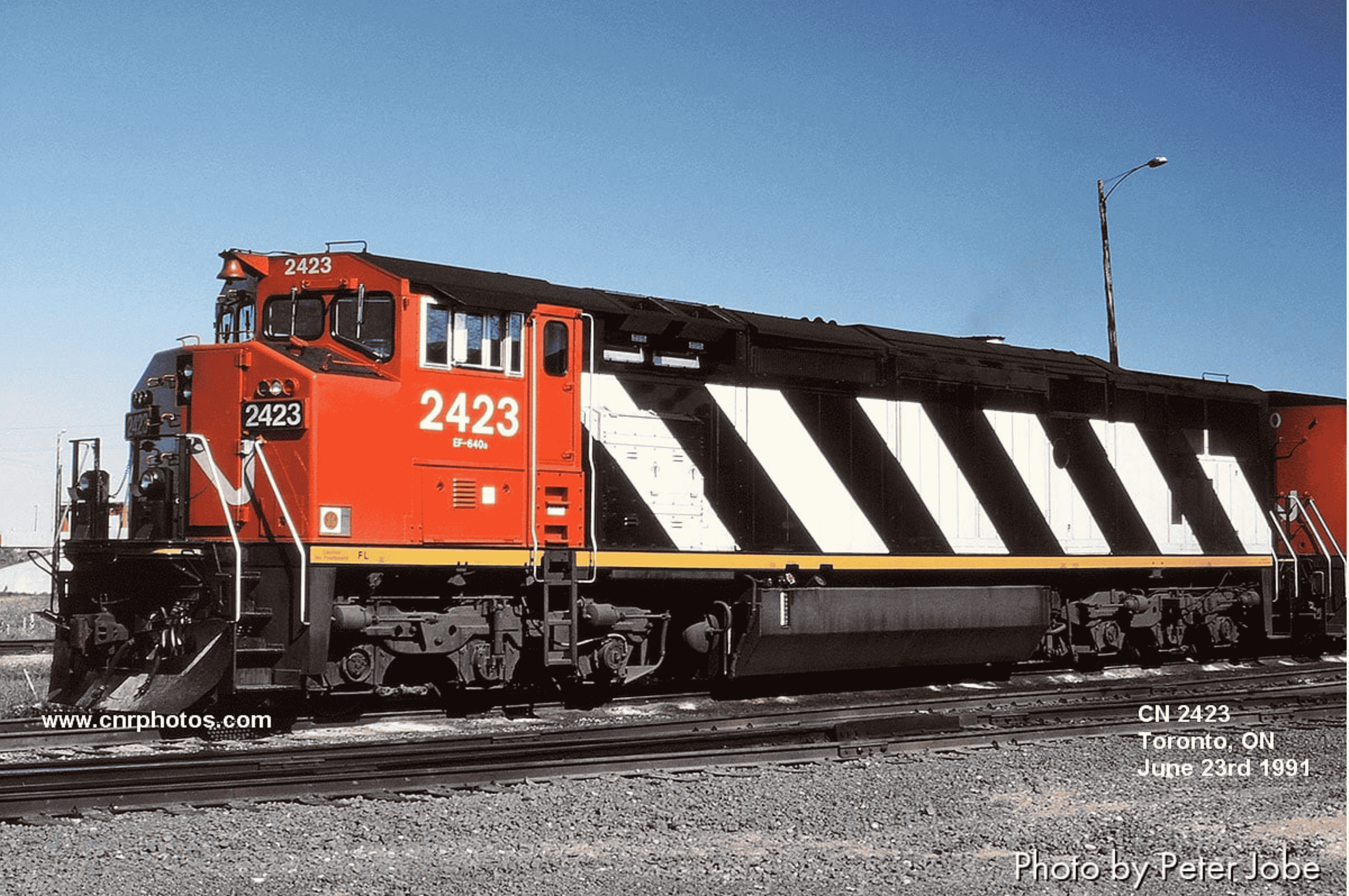 Dash 8-40CM - Diesel Locomotives - HO scale - Rapido Trains Inc.